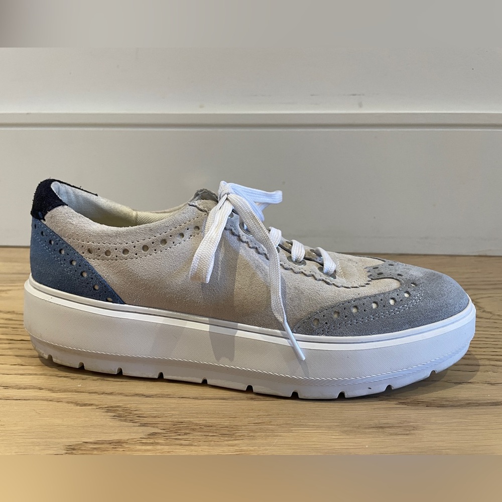 Geox Respira Women’s Suede Sneakers Size 9 - Picture 3 of 8